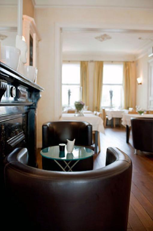 Le Castel Hotel Fosses-La-Ville ภายนอก รูปภาพ