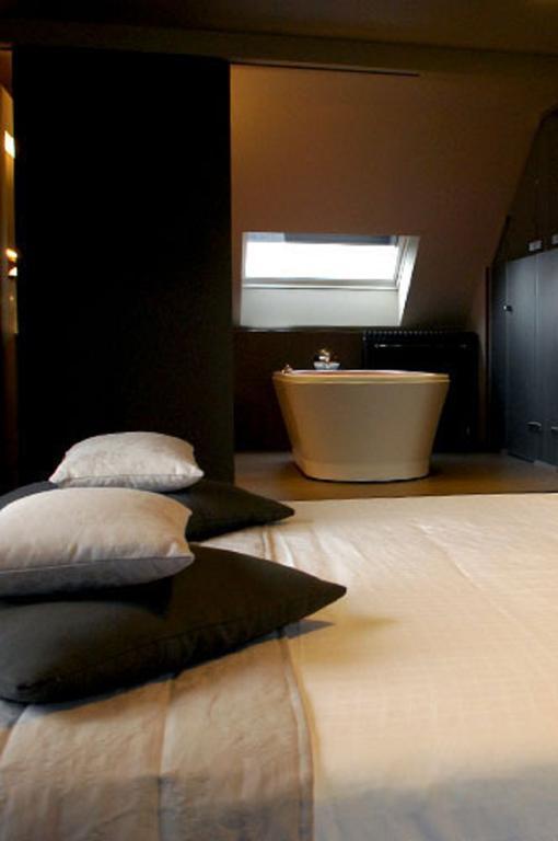 Le Castel Hotel Fosses-La-Ville ห้อง รูปภาพ