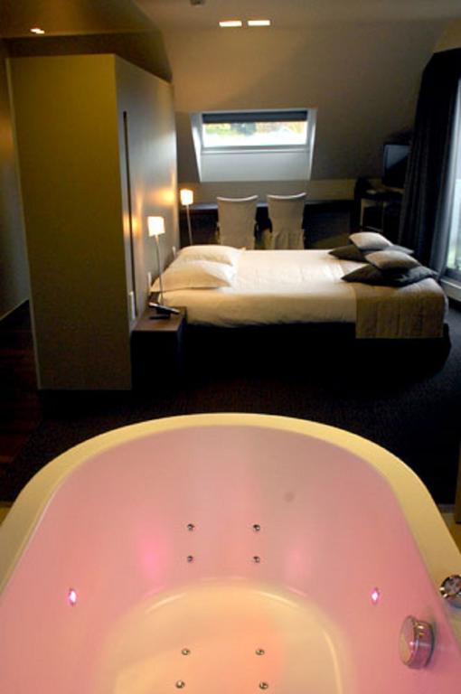 Le Castel Hotel Fosses-La-Ville ห้อง รูปภาพ