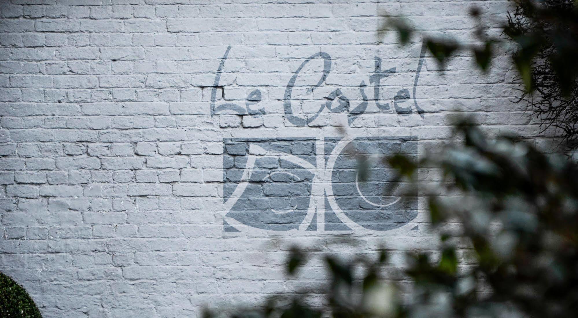 Le Castel Hotel Fosses-La-Ville ภายนอก รูปภาพ