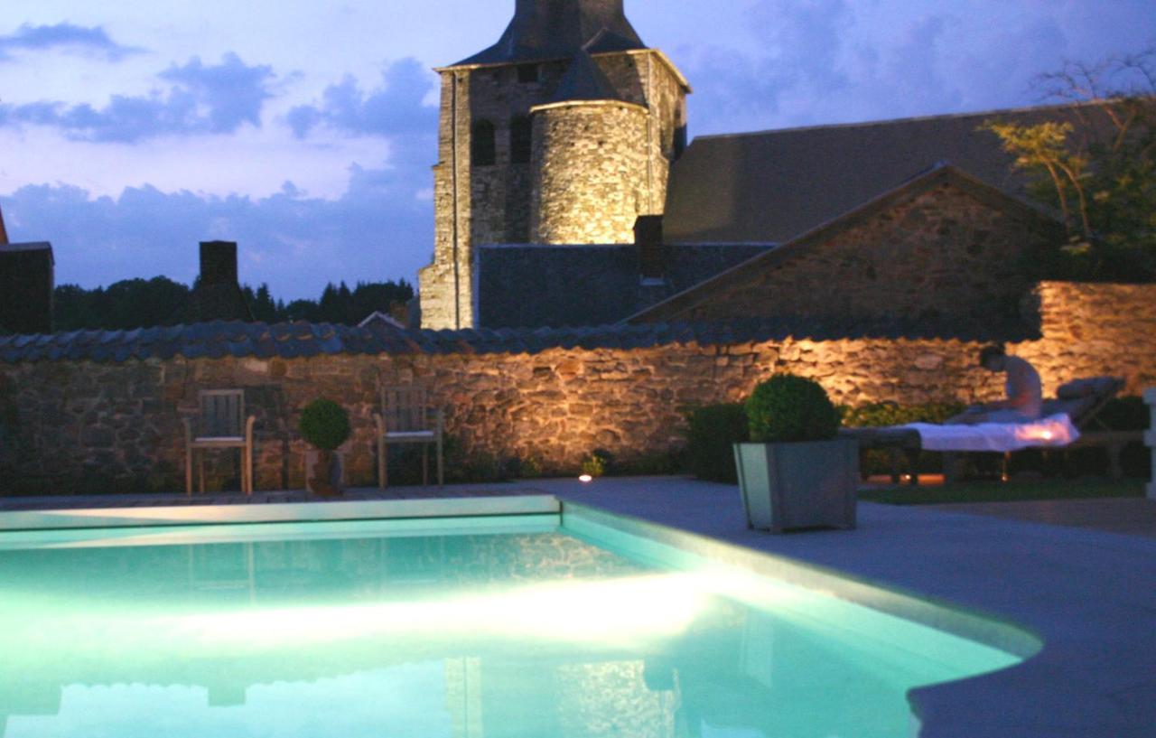 Le Castel Hotel Fosses-La-Ville ภายนอก รูปภาพ